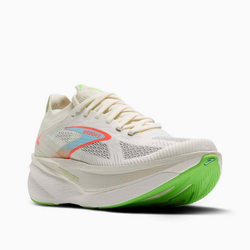 01634f21_120455-182-a-hyperion-max-3-womens-max-cushion-road-running-shoe