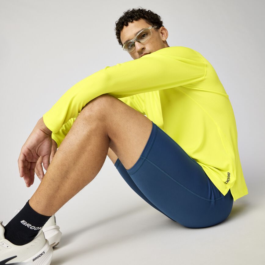 377ee8d6_211611-469-mv-1-mens-dash-half-tight-running-bottoms