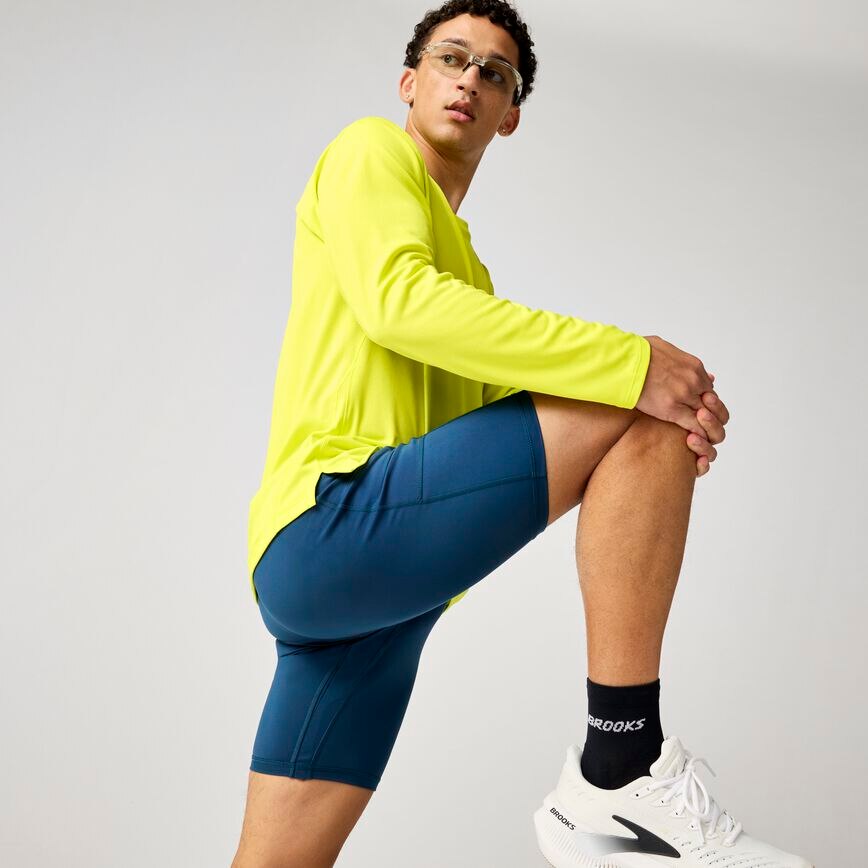 7f526434_211611-469-mv-2-mens-dash-half-tight-running-bottoms