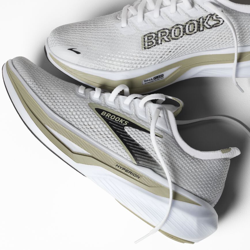 d26e8f9b_110465-139-y-hyperion-3-mens-responsive-cushion-road-running-shoe