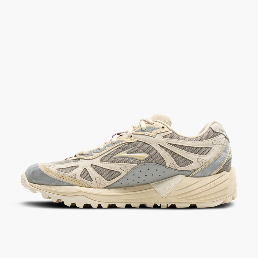 e1c41813_110502-042-m-cascadia-1-mens-trail-running-shoe