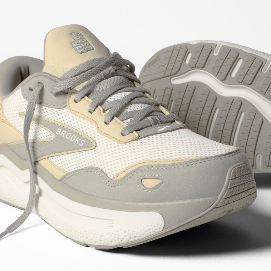 e6b5af13_110444-335-y-ghost-max-se-mens-neutral-cushion-running-shoe